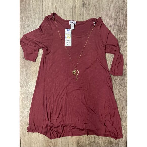 Urban Rose XL Burgundy Tunic Top and Necklace 1X New - Picture 1 of 5